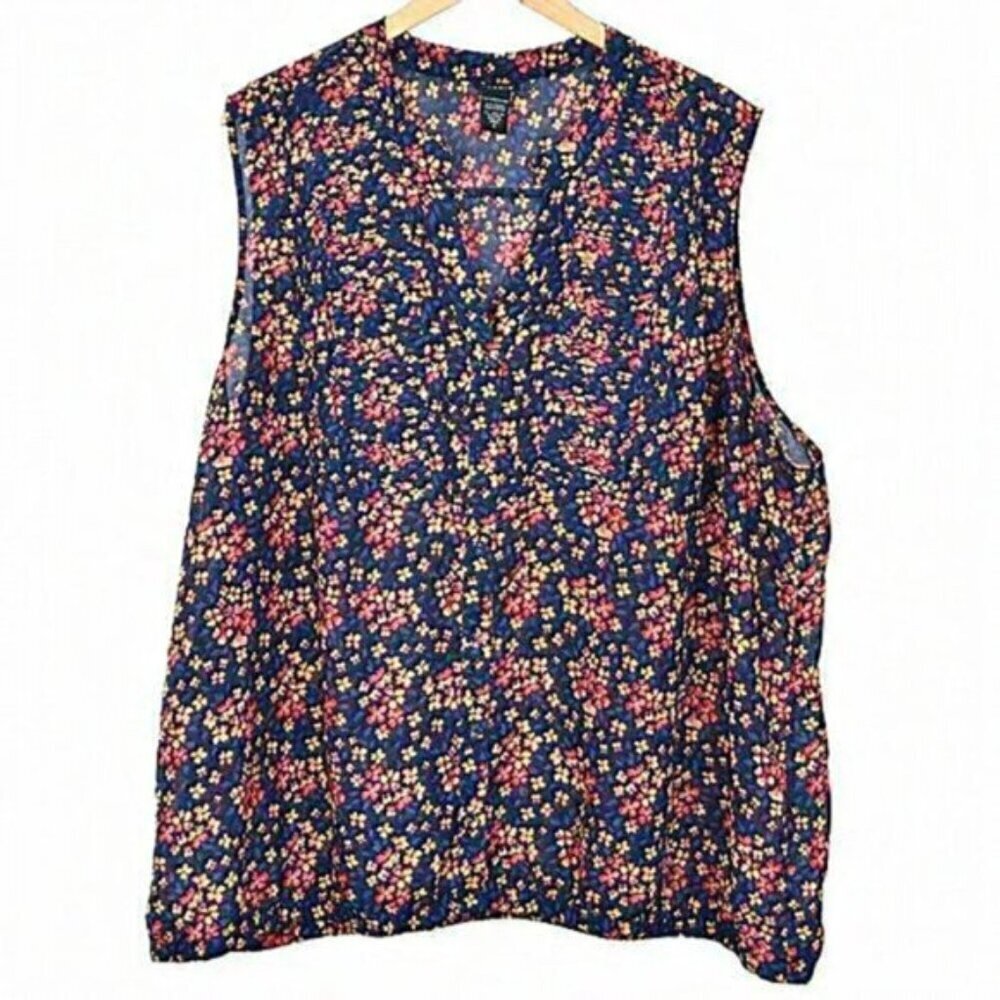 Torrid Navy Blue Floral Flowy V-Neck Button Front Tank Top Sz 4
